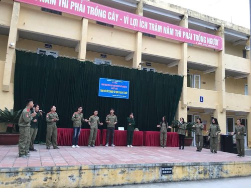 hát mãi khúc quân hành.png