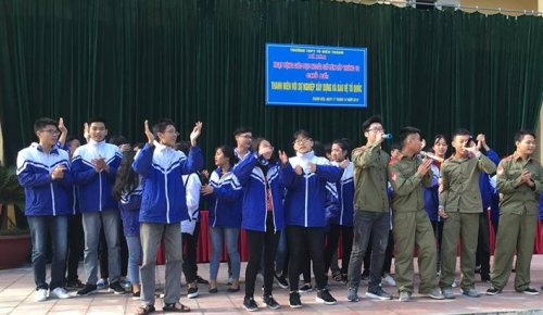 ba đội thi giao lưu văn nghệ.png