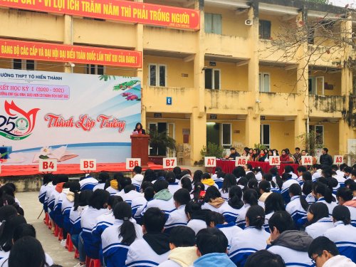 Hiệu trưởng.png